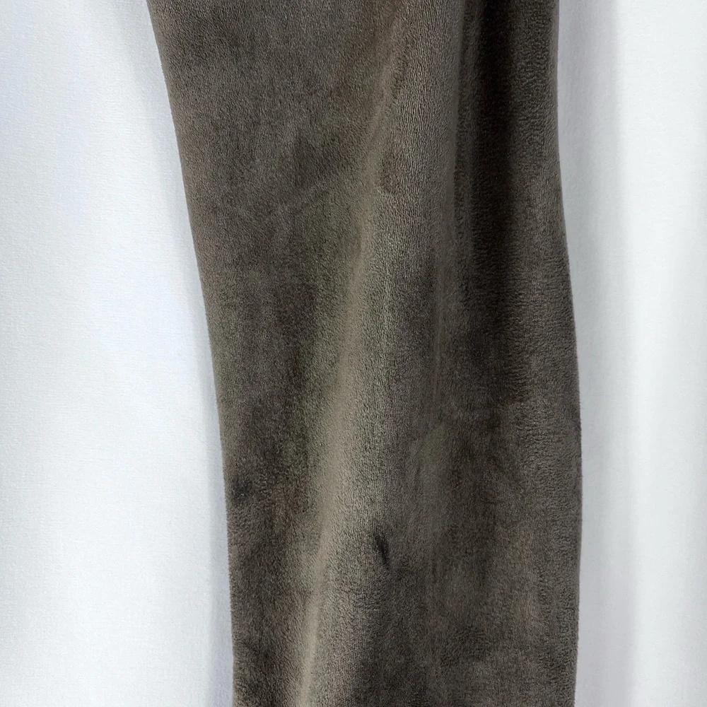Steven by Steve Madden Wein over the knee boot NWOT